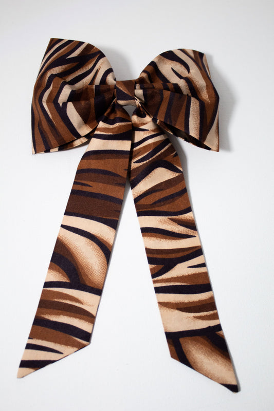 Ayowonuola Bow with Tail